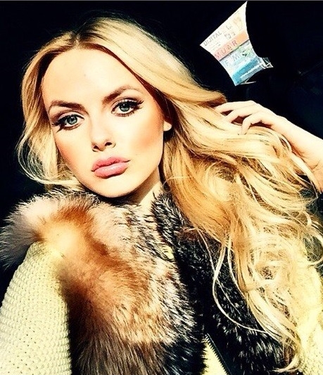 Живу в Москве и готова порадовать тебя своими услугами. 💋 В моих возможностях все, что ты мог себе представить: от нежных ласк и массажа до страстного и безудержного экстаза. 🌹 Мои фото говорят сами за себя - я сочетаю красоту и страсть в одном лице. 😍 У меня есть множество положительных отзывов, которые подтверждают мою профессиональность и уровень сервиса. Со мной ты окунешься в мир наслаждения и удовольствия. Не упусти свой шанс на незабываемое свидание со мной. Обещаю, не пожалеешь! 💕 Елизавета